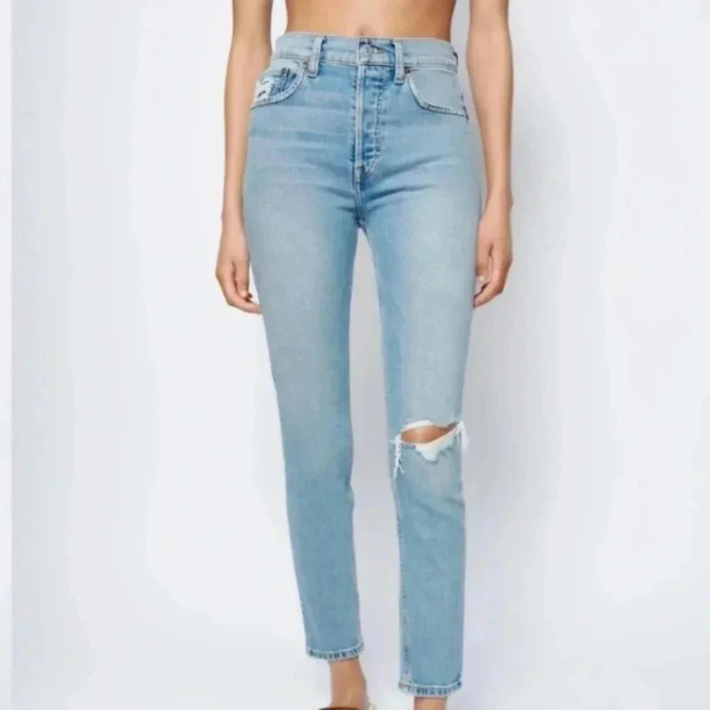 Re/Done 90s High Rise Ankle Crop Worn Blue Destroy